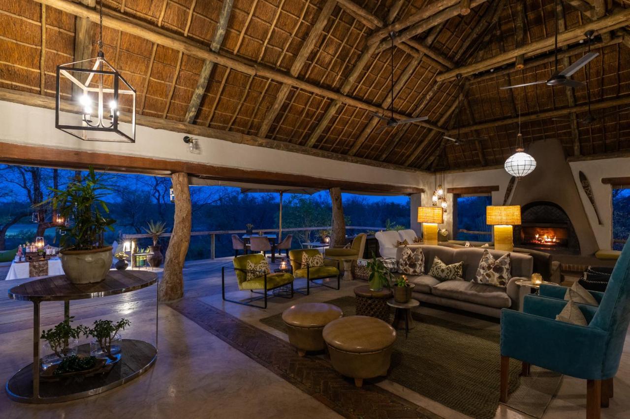 Thornybush Simbambili Lodge サビ・サンド動物保護区 エクステリア 写真