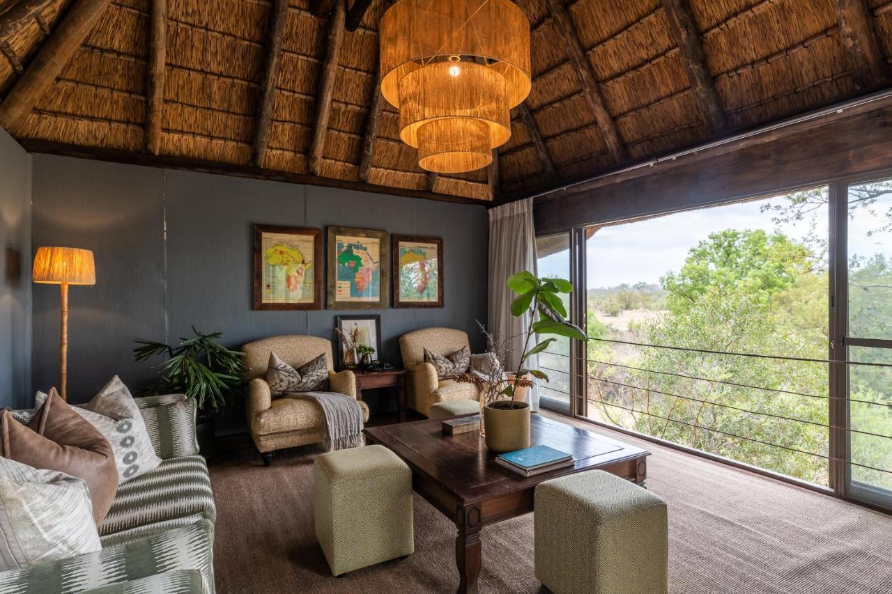 Thornybush Simbambili Lodge サビ・サンド動物保護区 エクステリア 写真